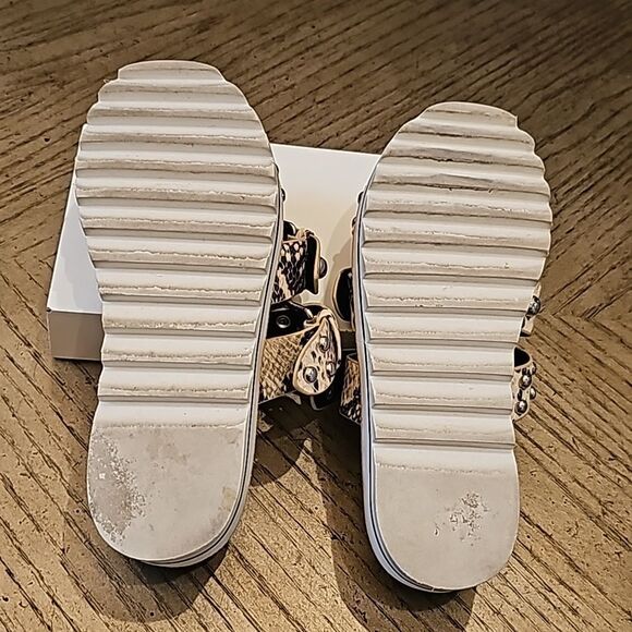 Black and white studed sandals size 7 Steven New York - Picture 6 of 10